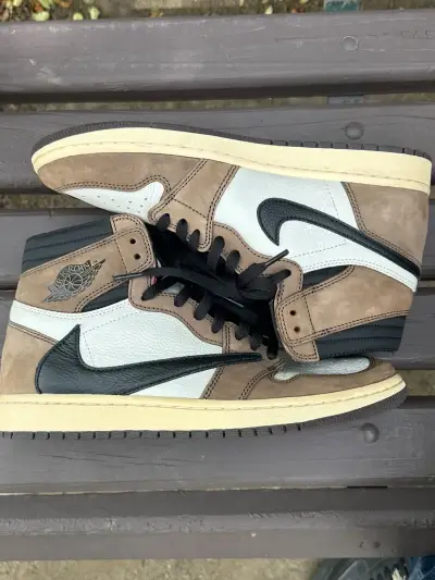Zapatillas Air Jordan 1 Travis Scott - miniatura 3