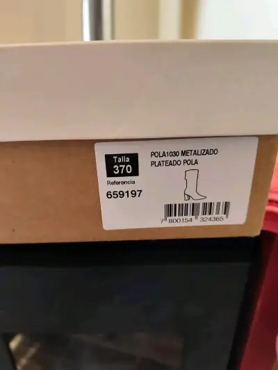 Botas plateadas metalizadas de tacón alto - miniatura 4