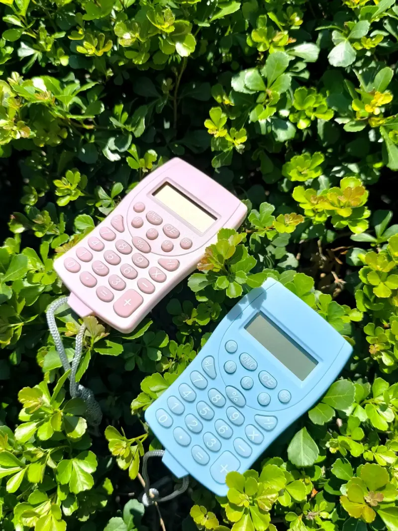 Calculadoras portátiles de colores pastel - 2