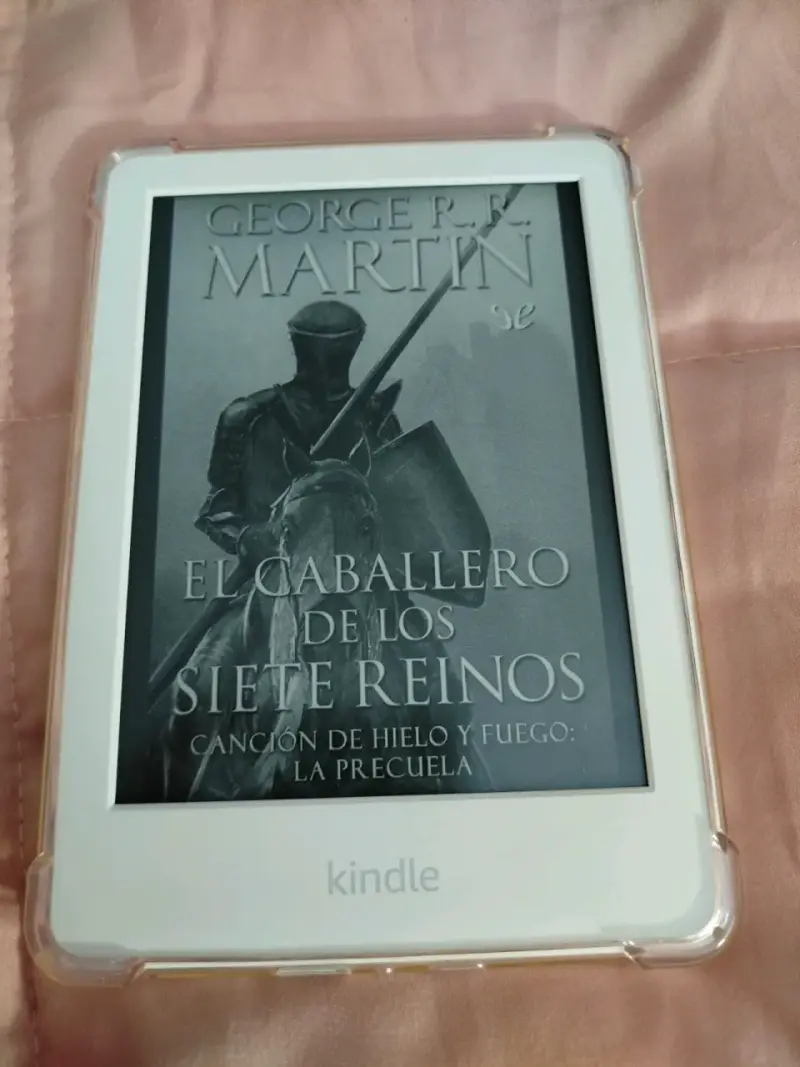 Kindle con funda protectora - 1