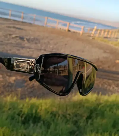 Gafas de Sol de Marca Variada - miniatura 2