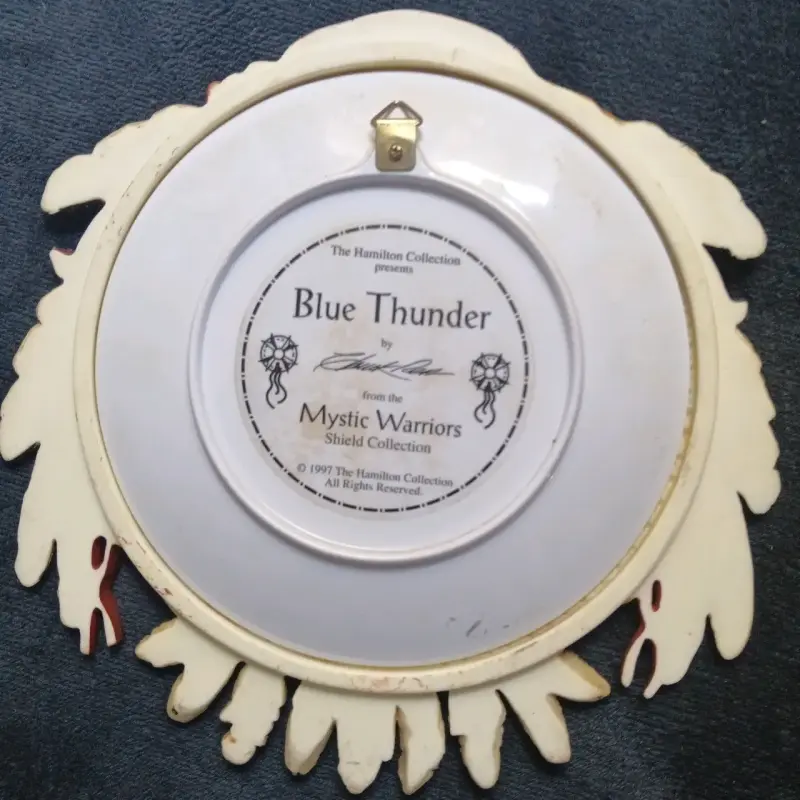 Plato decorativo Blue Thunder con diseño indígena - 4