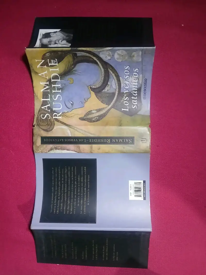 Libro 'Los Versos Satánicos' de Salman Rushdie - 6