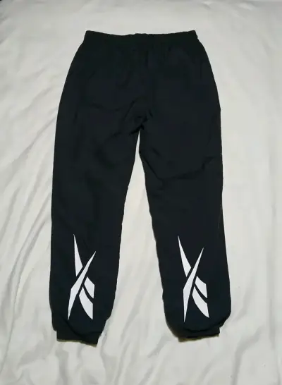 Pantalones deportivos negros Reebok para hombre - miniatura 2