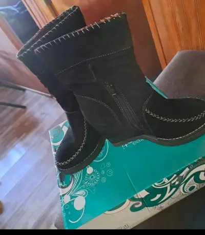 Botines de gamuza negros con flecos - miniatura 2