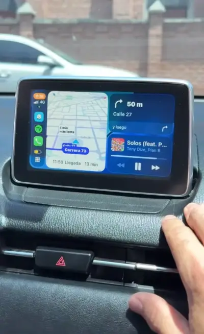 Mini Adaptador Inalámbrico CarPlay para Autos - miniatura 3