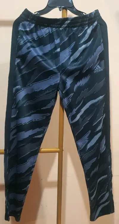 Pantalones deportivos Adidas estampados para hombre - miniatura 1