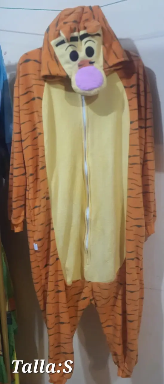 Pijama enterizo de animales talla S - 4