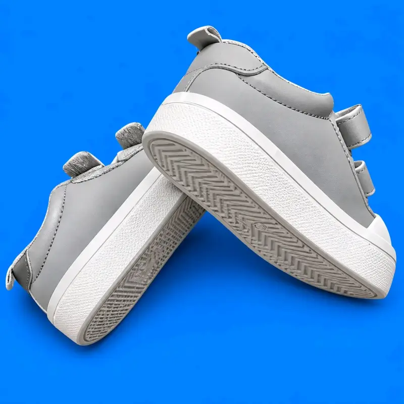Zapatillas grises para niños H&M con velcro - 2