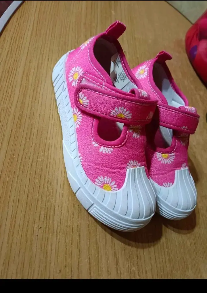 Zapatos de niña rosados con flores - 3