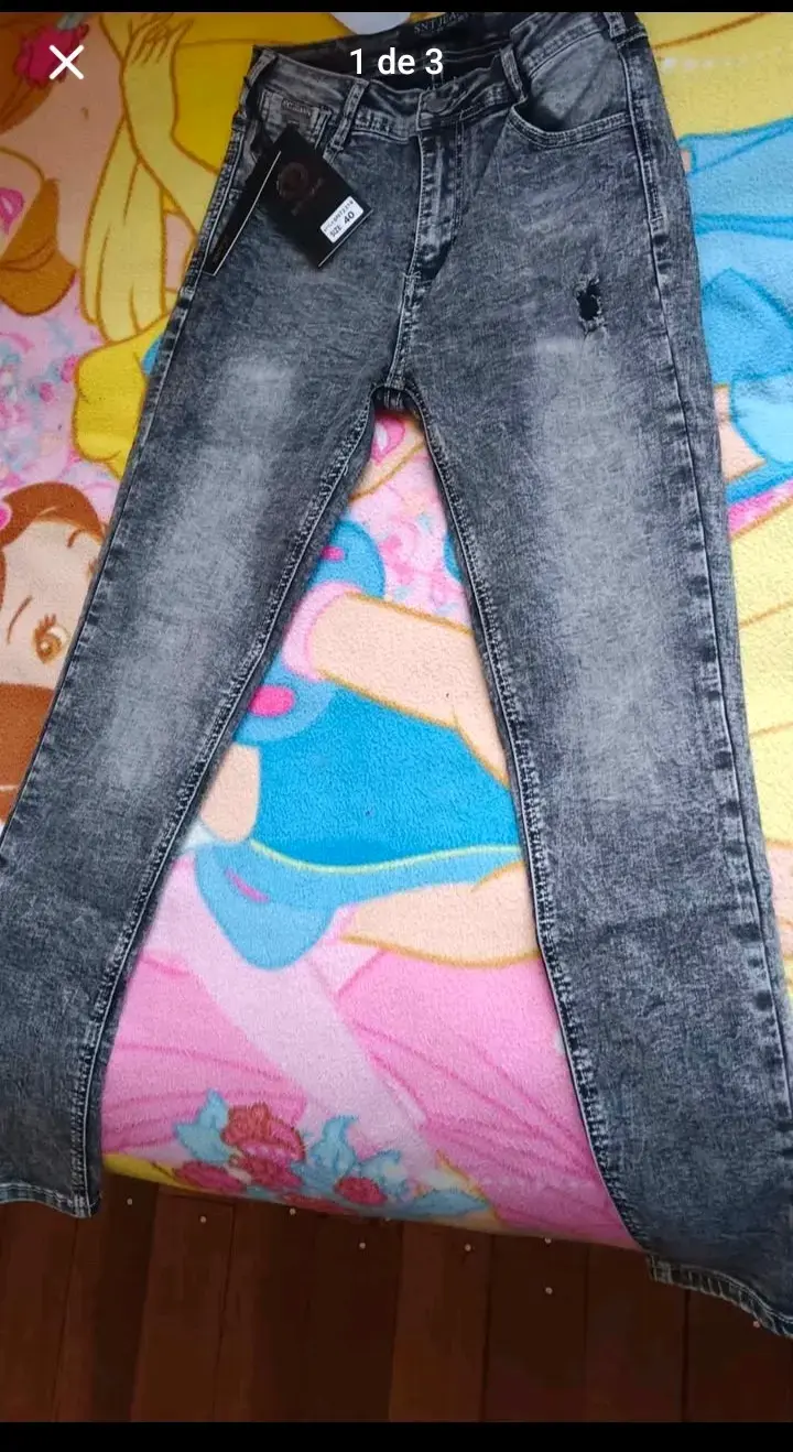 Jeans gris desgastados para mujer - 1
