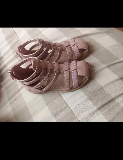 Sandalias de niña rosadas talla 24 - miniatura 1