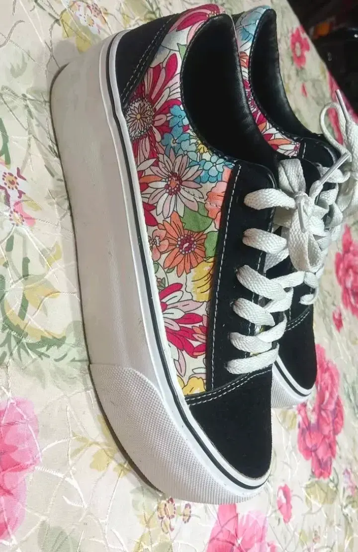 Zapatillas de lona con diseño floral talla 35 - 2