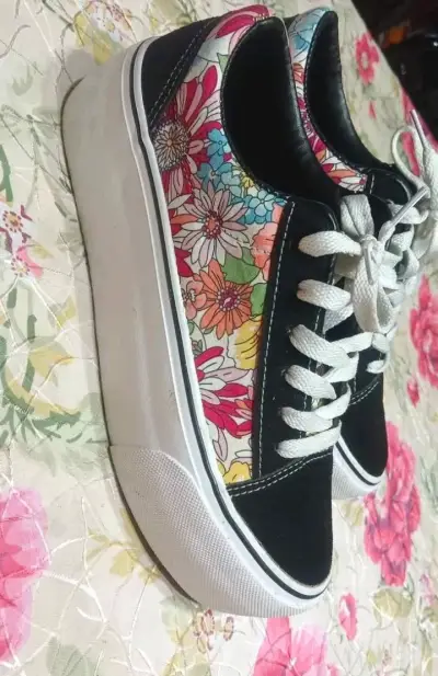Zapatillas de lona con diseño floral talla 35 - miniatura 2