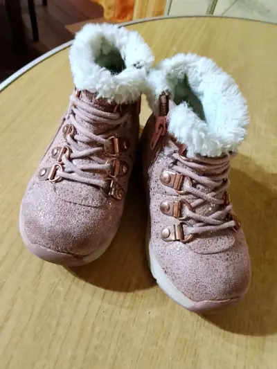 Botines de niña rosados con forro de peluche t24 - miniatura 4