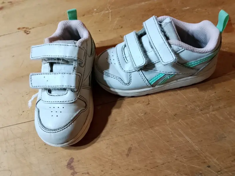 Zapatillas deportivas blancas para niños t24 - 2