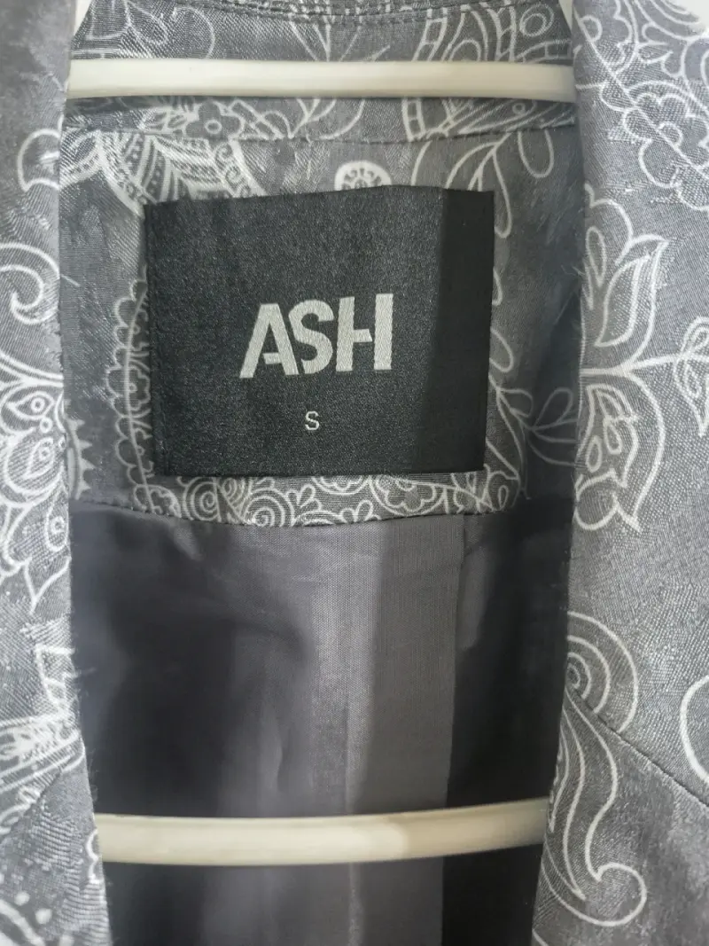 Blazer ASH nuevo, sin uso, talla S, holgado - 2