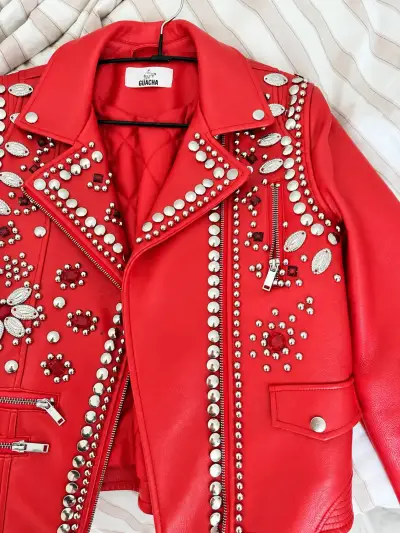 Chaqueta de cuero roja con tachuelas Guacha - miniatura 1