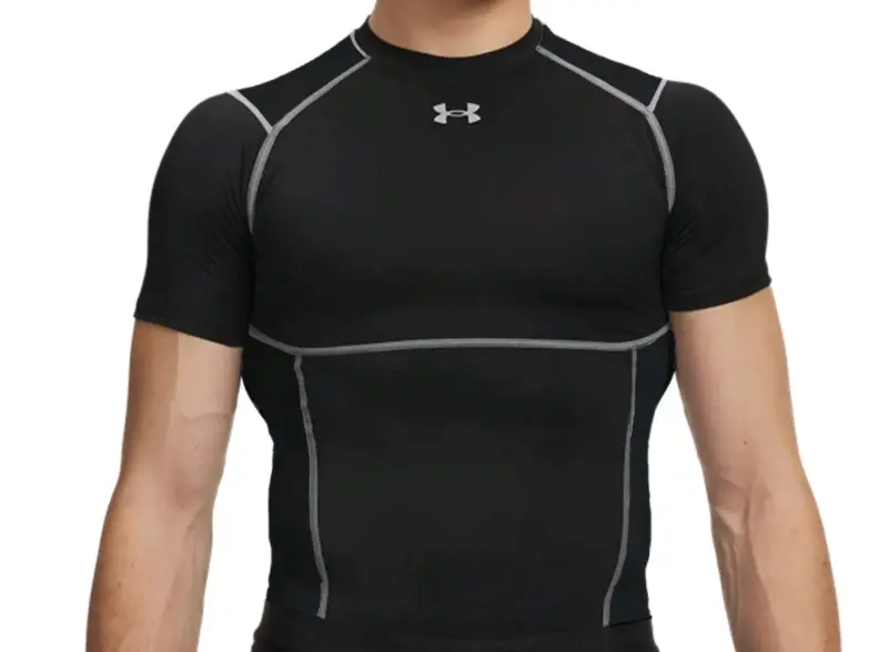 Polera deportiva negra Under Armour para hombre - 2