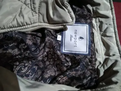Chaqueta acolchada beige Newport para mujer - miniatura 2