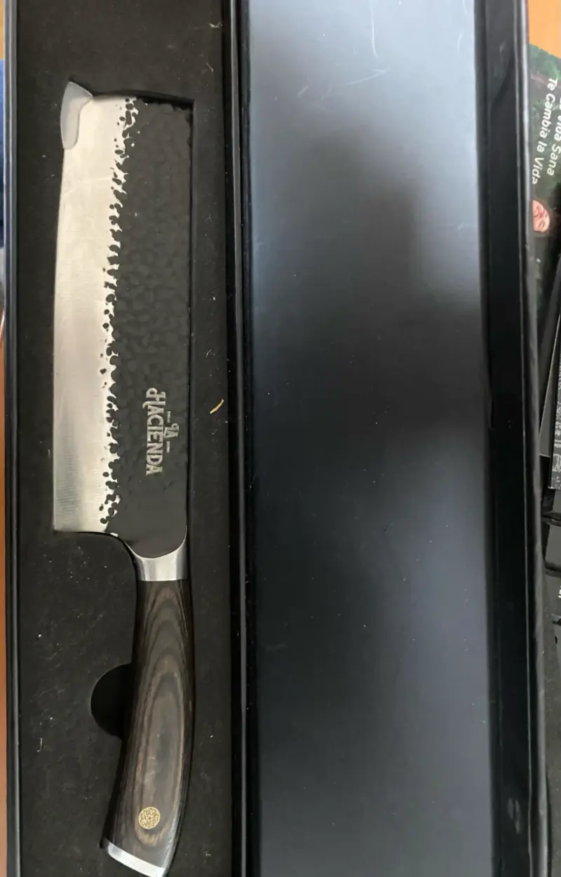 Cuchillo de Cocina La Hacienda con Mango de Madera - 1