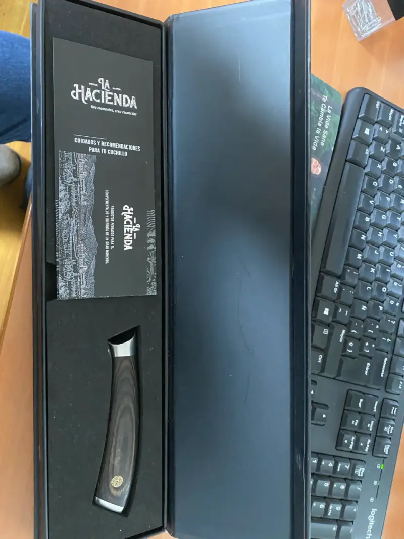 Cuchillo de Cocina La Hacienda con Mango de Madera - 2