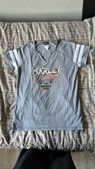 Polera Manga Corta Harley Davidson Talla S Mujer - miniatura 1