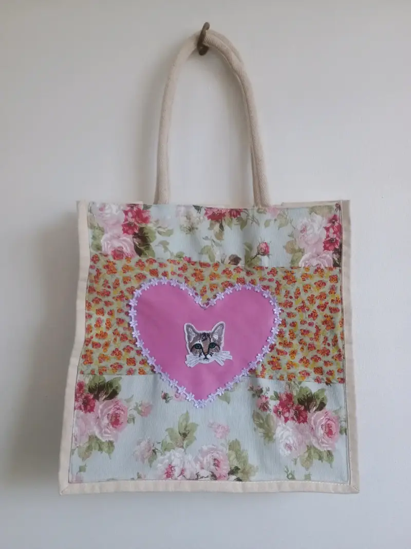 Totebag grande diseño único - 1