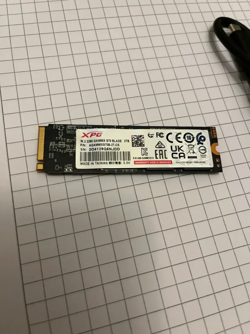 SSD NVMe XPG Gammix S70 Blade 2TB + cofre Lexar - 2