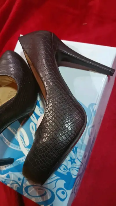 Zapatos de Tacón Alto Textura Reptil - miniatura 2