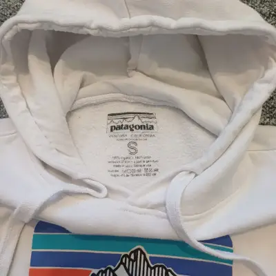 Polerón con capucha blanco Patagonia - miniatura 3