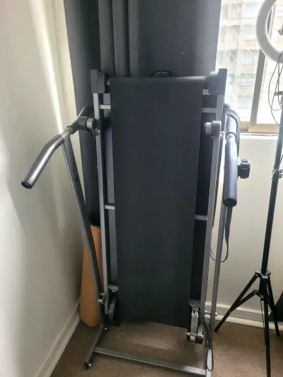 Caminadora plegable Live Sport en buen estado - miniatura 1