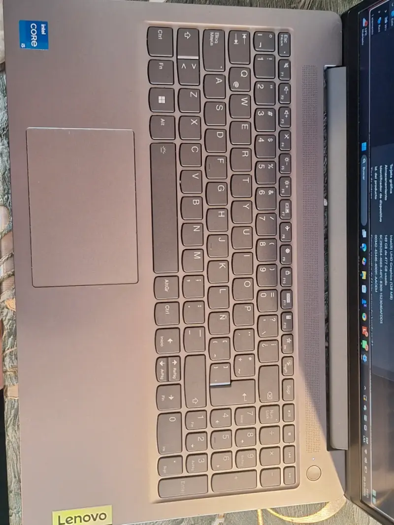 Laptop Lenovo IdeaPad 3i Intel Core i5 12va Gen - 4