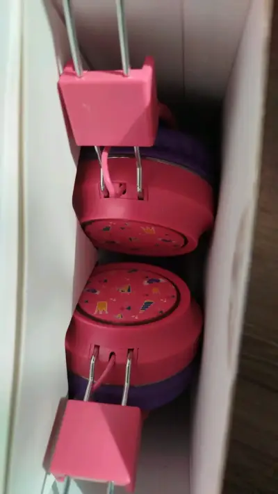 Audífonos inalámbricos SoyMomo para niños con luces - miniatura 4