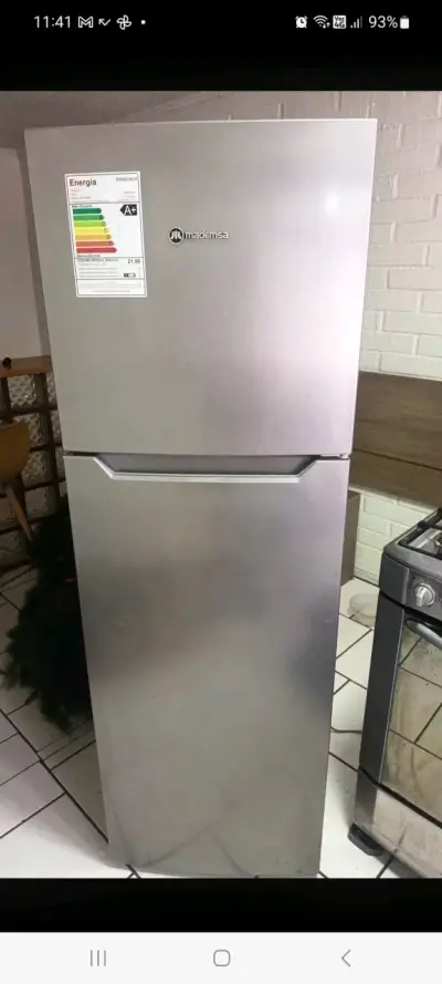 Refrigerador Mademsa en buen estado - miniatura 1