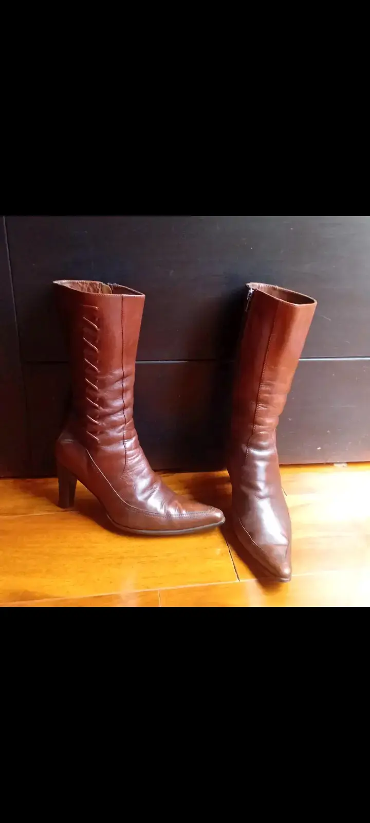 Botas de cuero negras con tacón alto - 2
