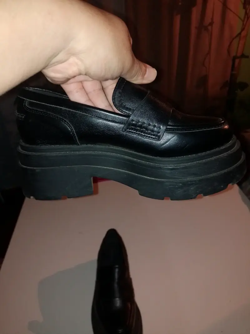 Zapatos de cuero negro con plataforma - 2