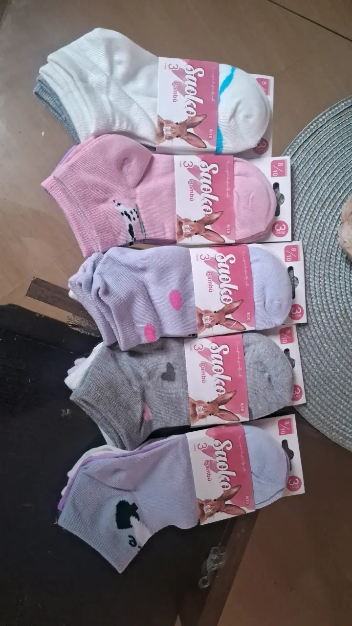 Calsas de niña  y calcetines para niñas - 4