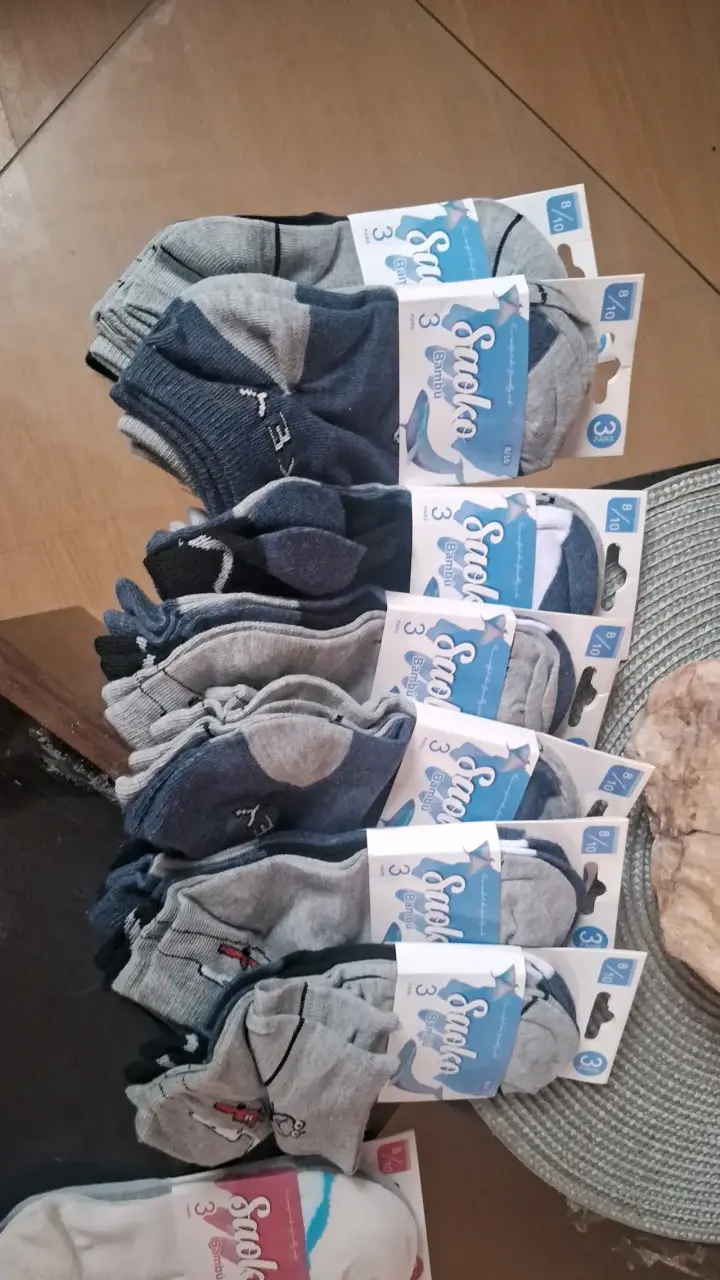 Calsas de niña  y calcetines para niñas - 5