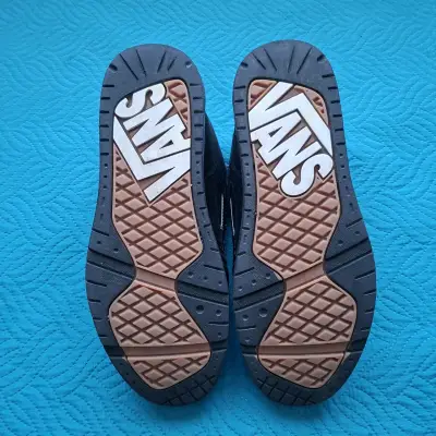 Zapatillas negras Vans para hombre - miniatura 2