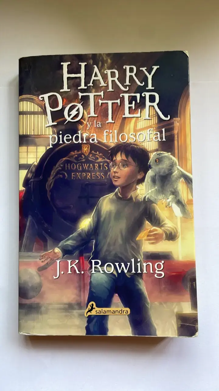 Libro Harry Potter y la Piedra Filosofal - 1