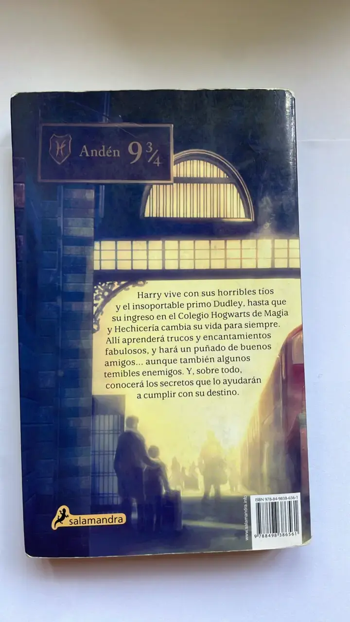 Libro Harry Potter y la Piedra Filosofal - 2