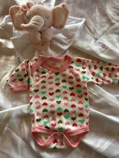 Conjunto de bodies para bebé en varios colores - miniatura 4