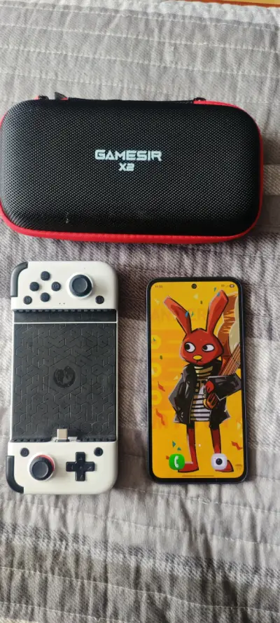 Samsung Galaxy A35 5G + GameSir X2 USB-C - miniatura 1
