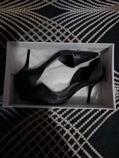 Zapatos de Tacón Negro Capellini Elegantes - miniatura 1