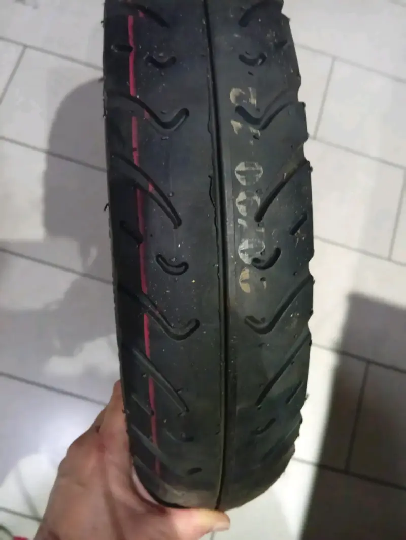 NEUMATICO PARA MOTO SCOOTER 90/90-12 - 1