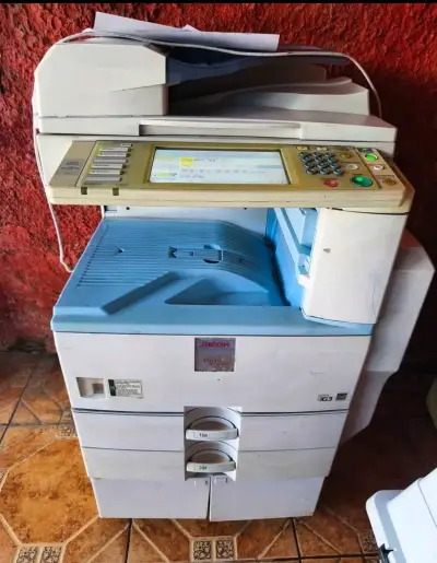 Impresoras Ricoh para respuesto o reparación - miniatura 4