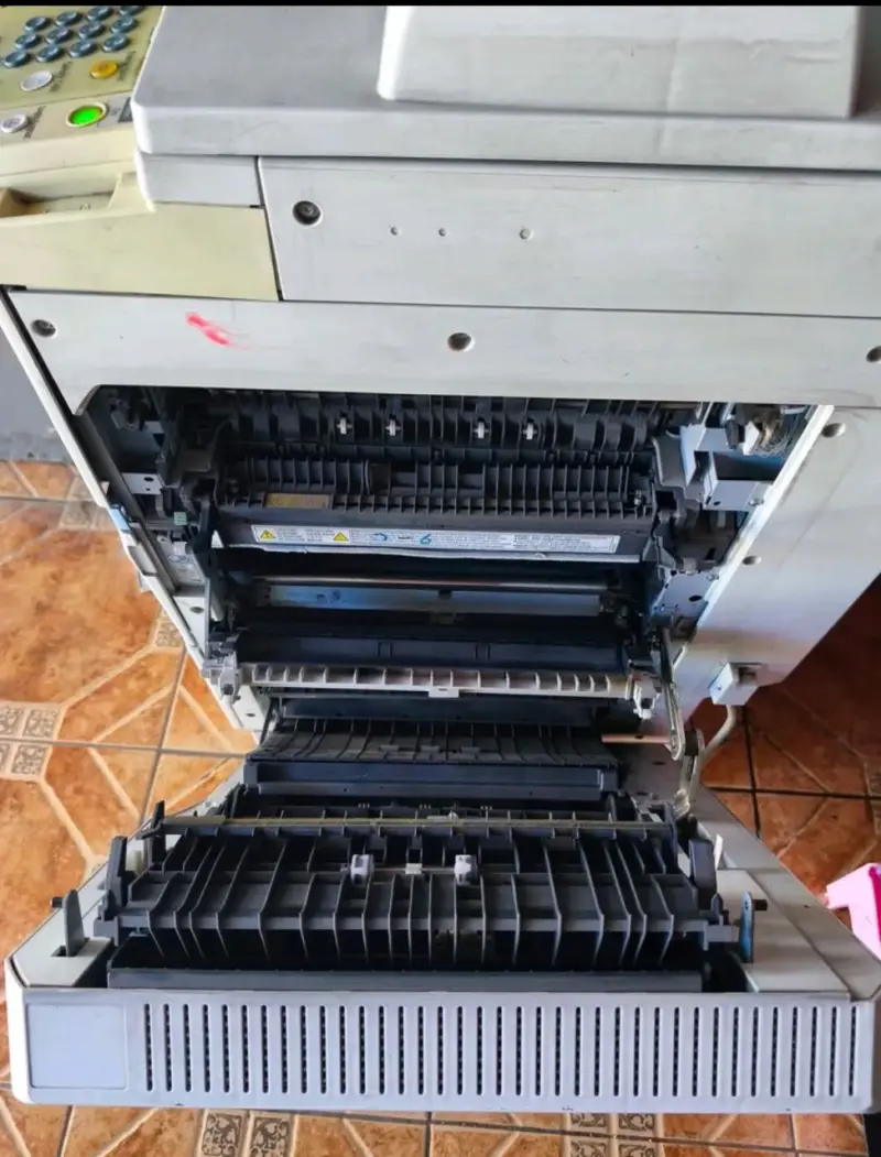 Impresoras Ricoh para respuesto o reparación - 6