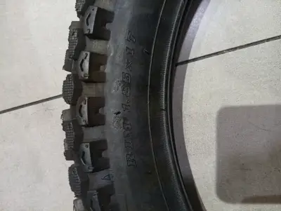 Neumático Caucho Para Moto Todo Terreno Medida 3.0 - miniatura 2