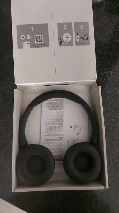 Auriculares inalámbricos Sony negros - miniatura 1